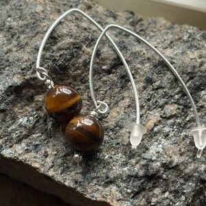 Silver and Brown Women's Necklace with Beads